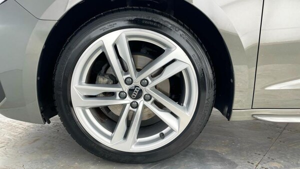 Used Audi A1 2023 for sale - 75718097: Photo 5