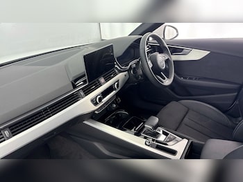 Used Audi A4 Avant 2024 for sale - 79018056: Photo