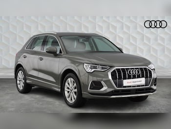 Used Audi Q3 2022 for sale - 77088229: Photo