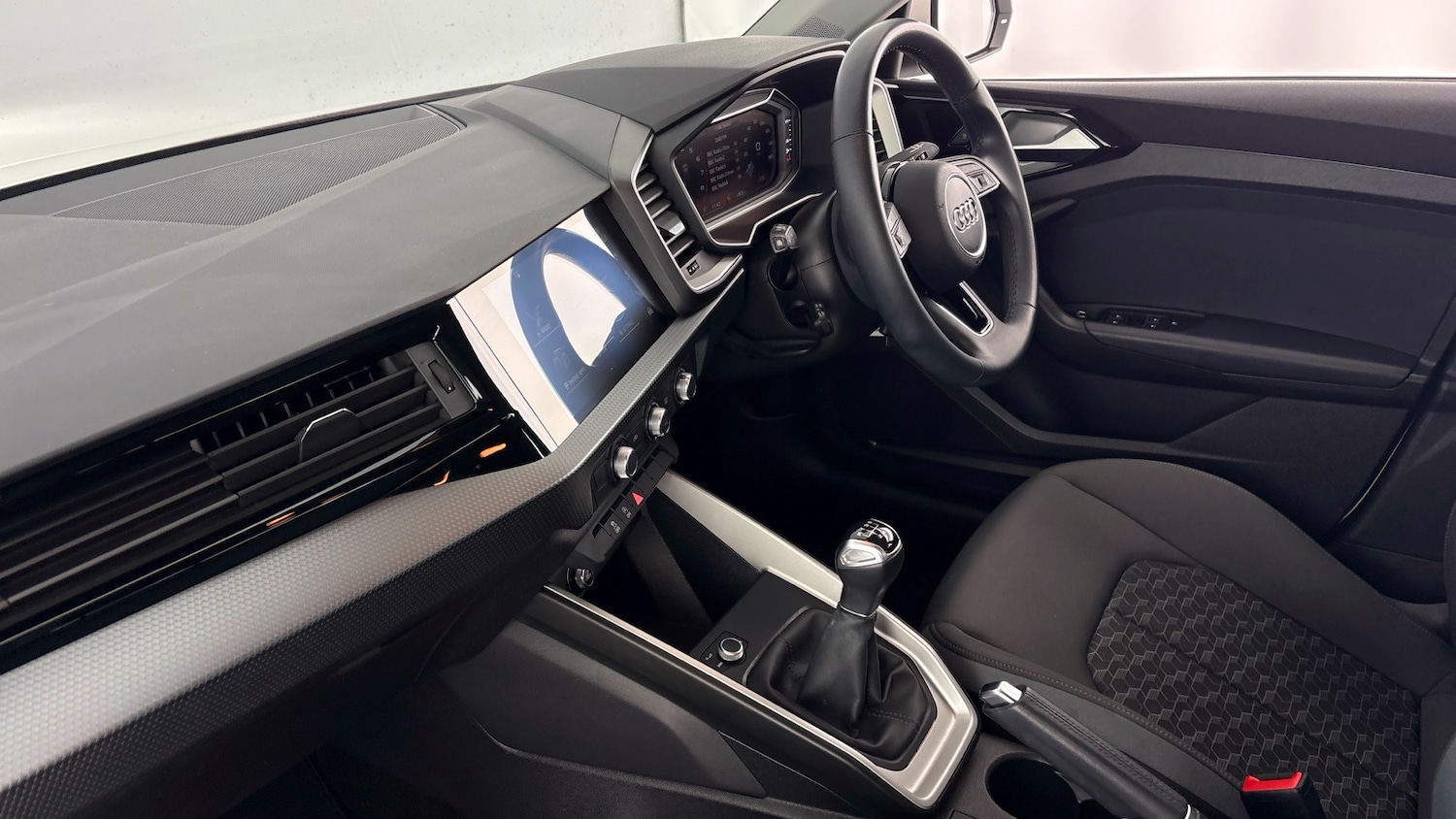 Used Audi A1 2022 for sale - 77504805: Photo 2