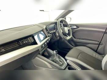 Used Audi A1 2025 for sale - 76382298: Photo