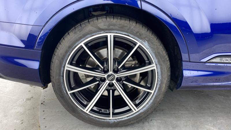 Used Audi Q7 2022 for sale - 76895455: Photo 31