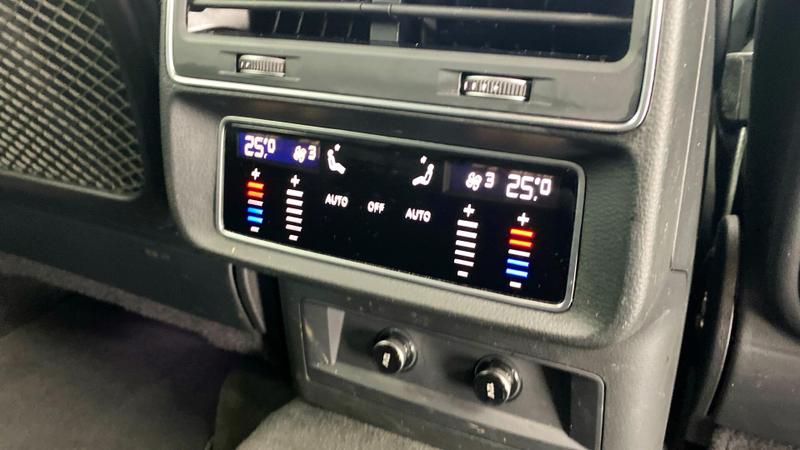 Used Audi Q7 2022 for sale - 76895455: Photo 34