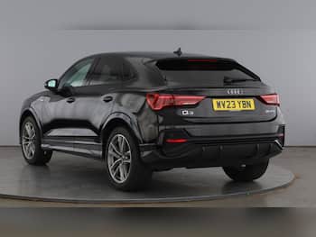 Used Audi Q3 2023 for sale - 79676375: Photo