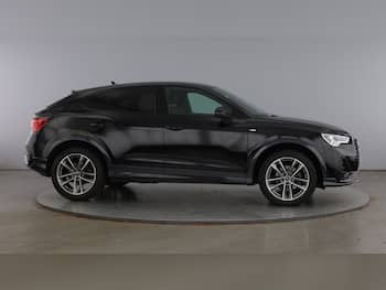 Used Audi Q3 2023 for sale - 79676375: Photo