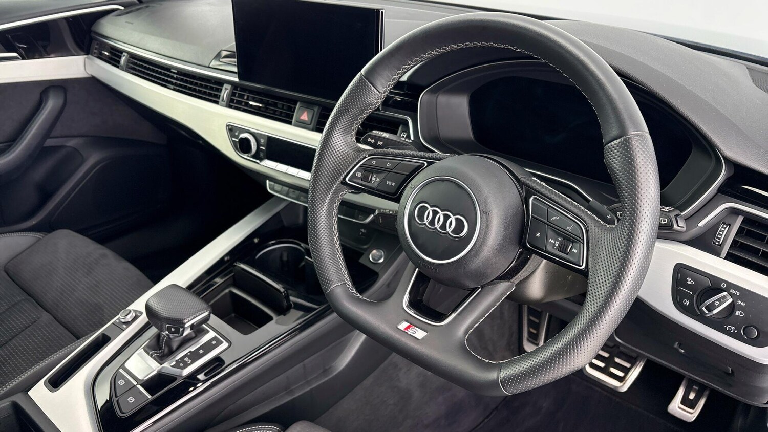 Used Audi A4 2023 for sale - 77678943: Photo 6