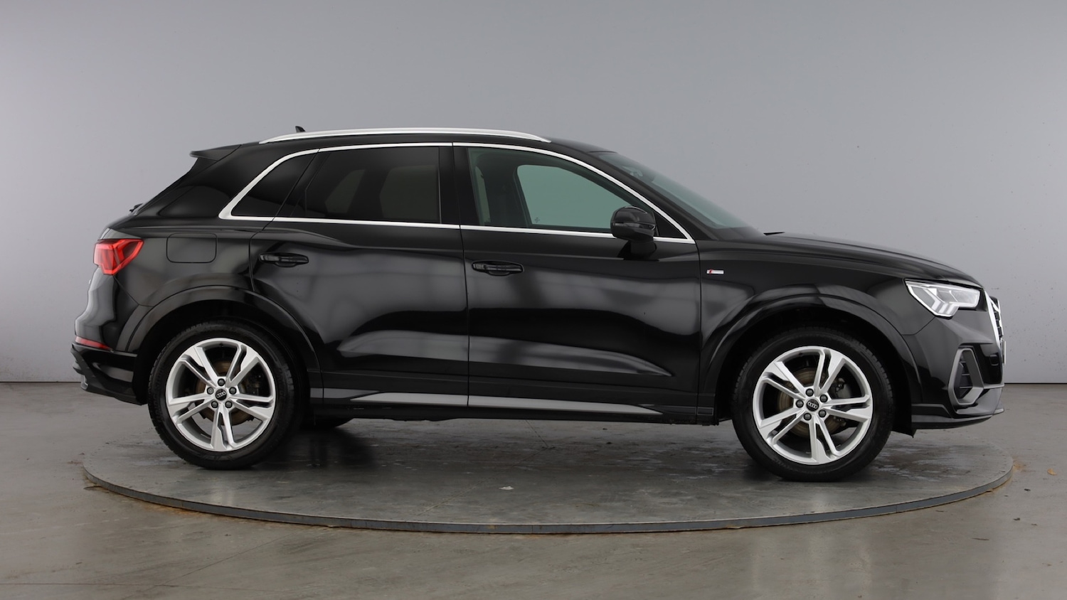 Used Audi Q3 2025 for sale - 77602384: Photo 4