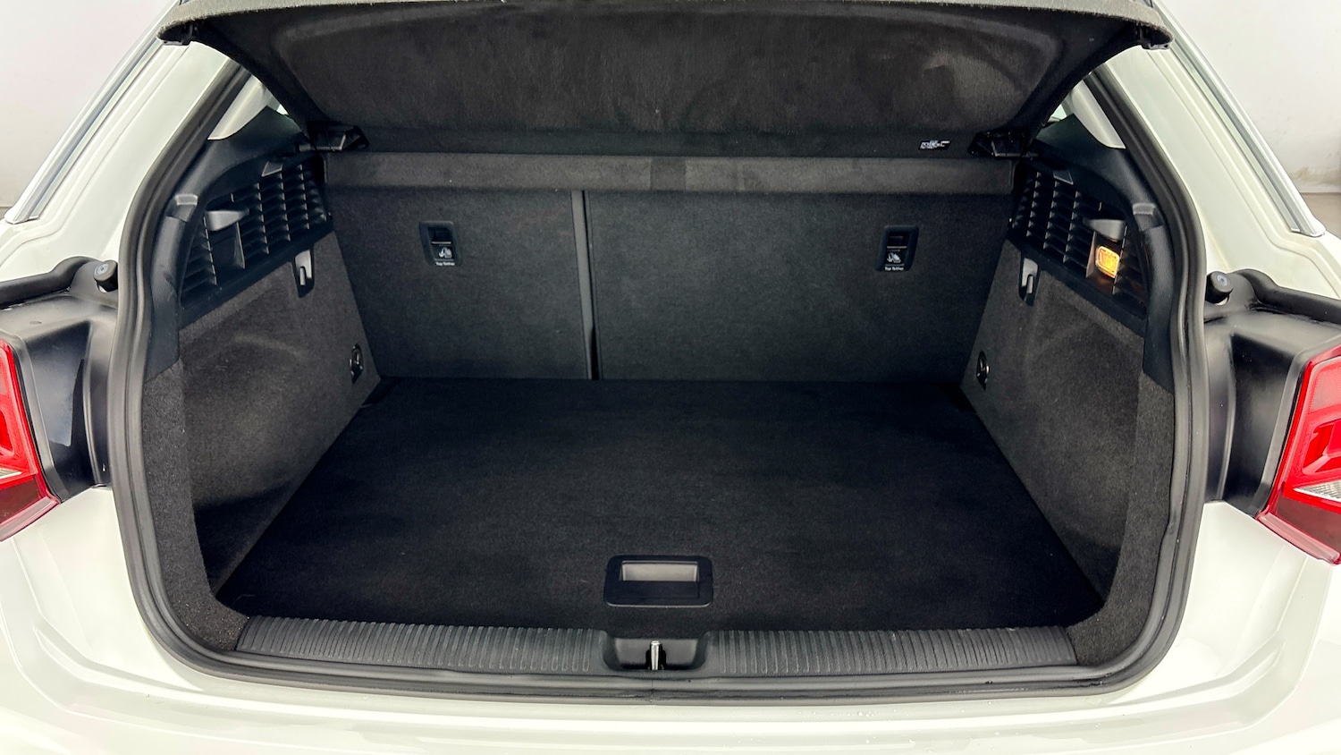 Used Audi Q2 2023 for sale - 77938301: Photo 27