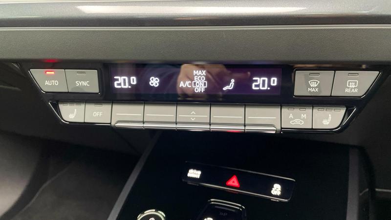 Used Audi Q4 e-tron 2025 for sale - 76494661: Photo 14