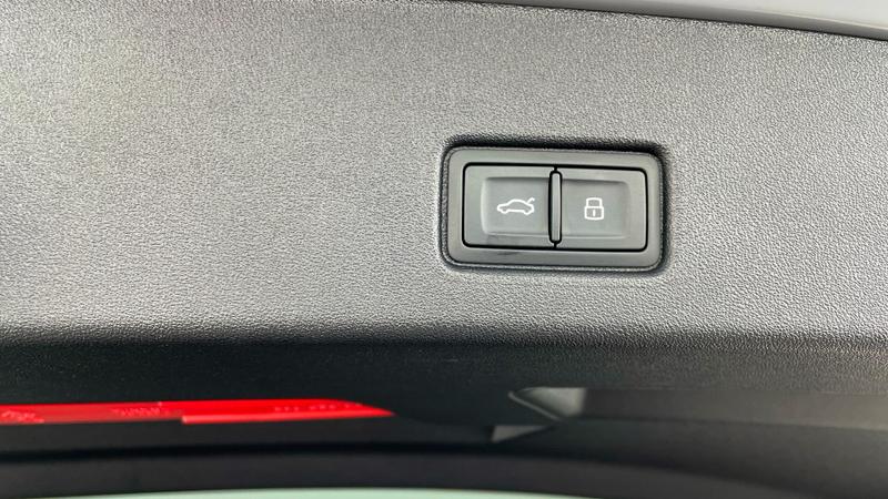 Used Audi Q4 e-tron 2025 for sale - 76494661: Photo 37