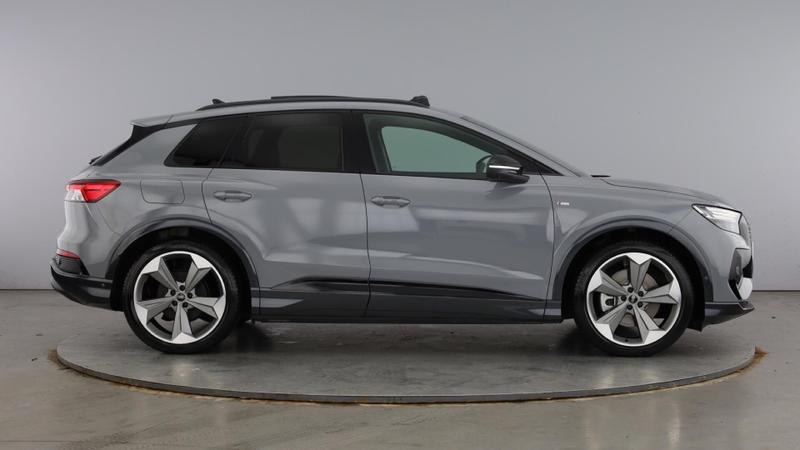 Used Audi Q4 e-tron 2025 for sale - 76494661: Photo 4