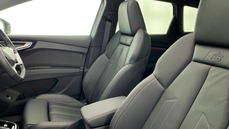 Used Audi Q4 e-tron 2025 for sale - 76494661: Photo 40