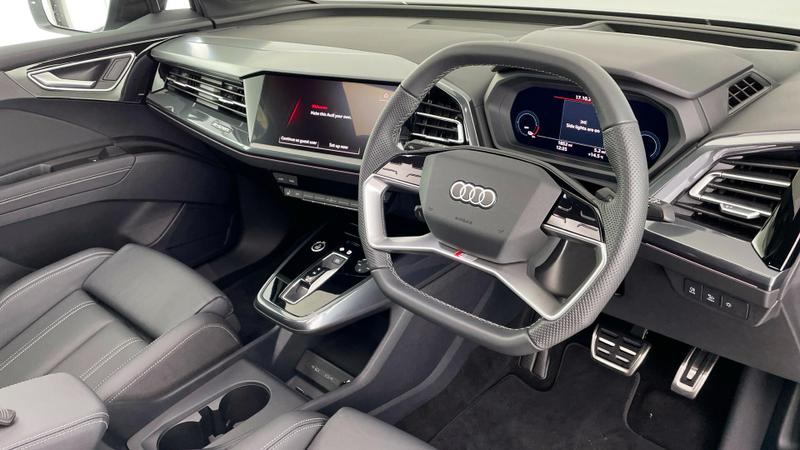 Used Audi Q4 e-tron 2025 for sale - 76494661: Photo 6