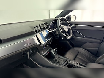Used Audi Q3 2019 for sale - 78452979: Photo