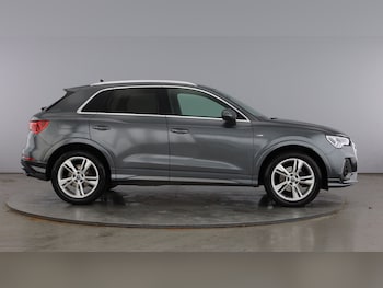 Used Audi Q3 2019 for sale - 78452979: Photo