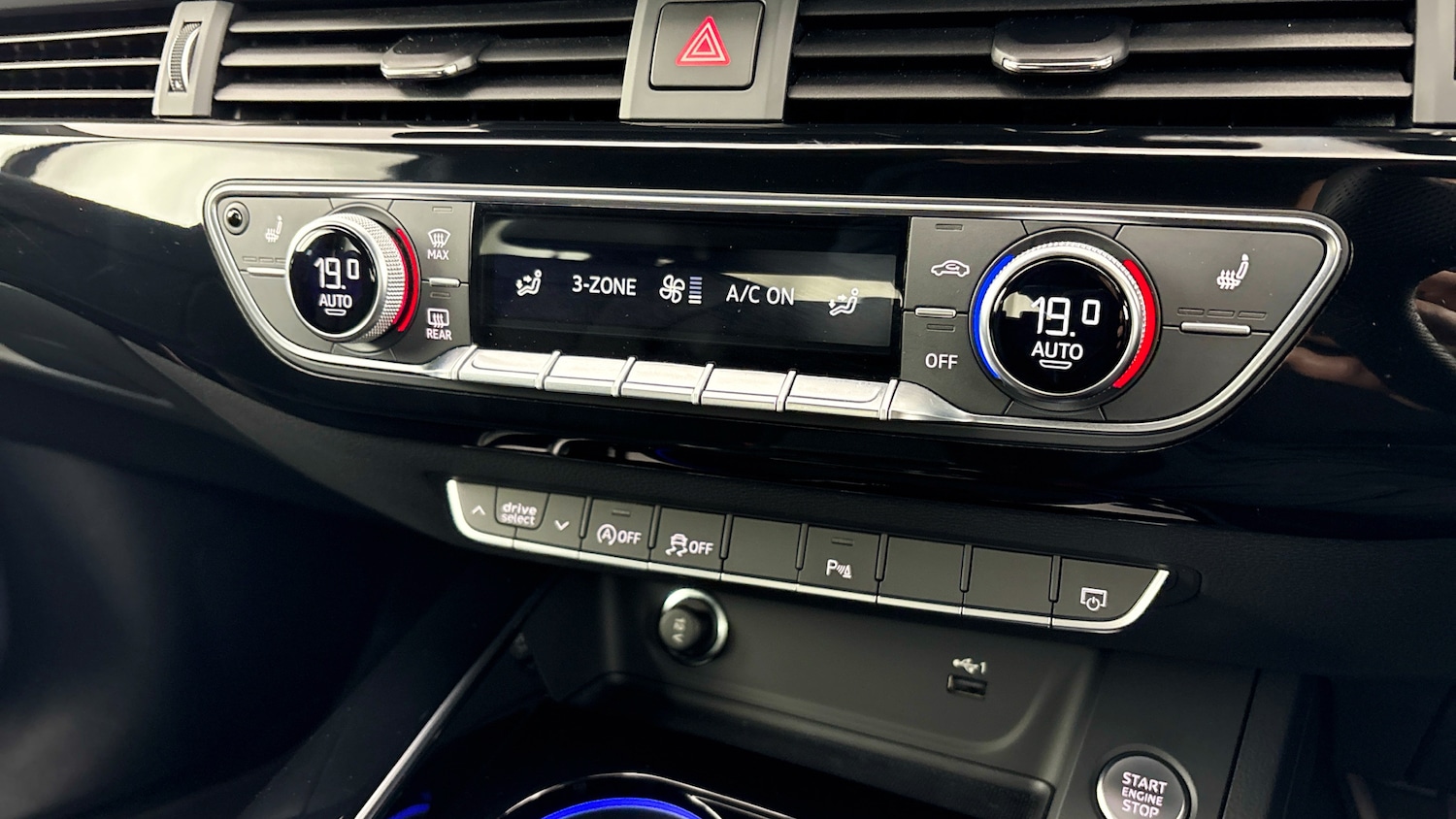 Used Audi A4 2023 for sale - 77974100: Photo 16