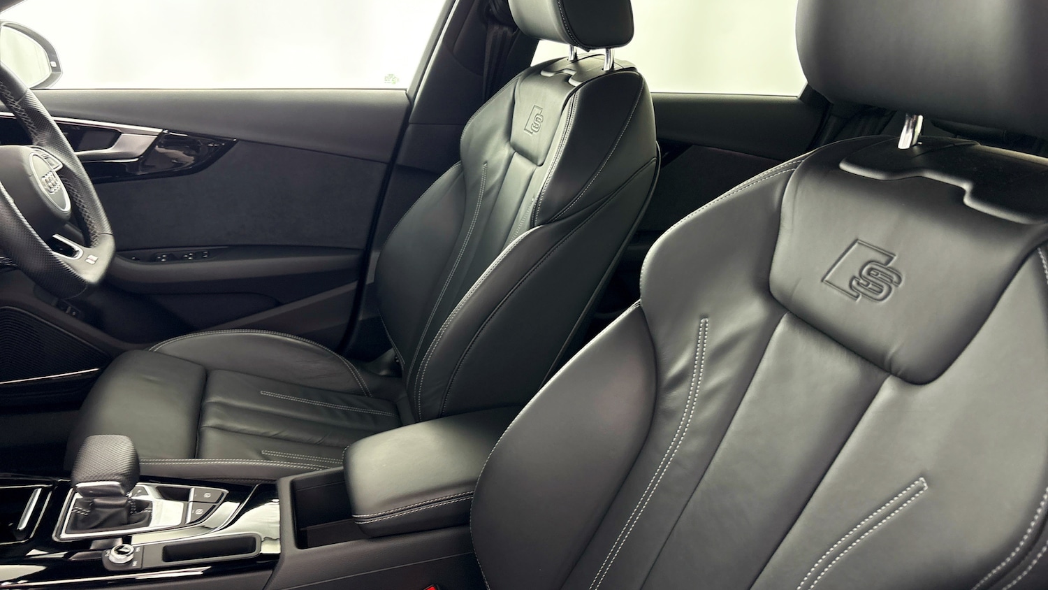 Used Audi A4 2023 for sale - 77974100: Photo 39