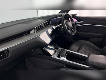 Used Audi e-tron 2022 for sale - 75935159: Photo