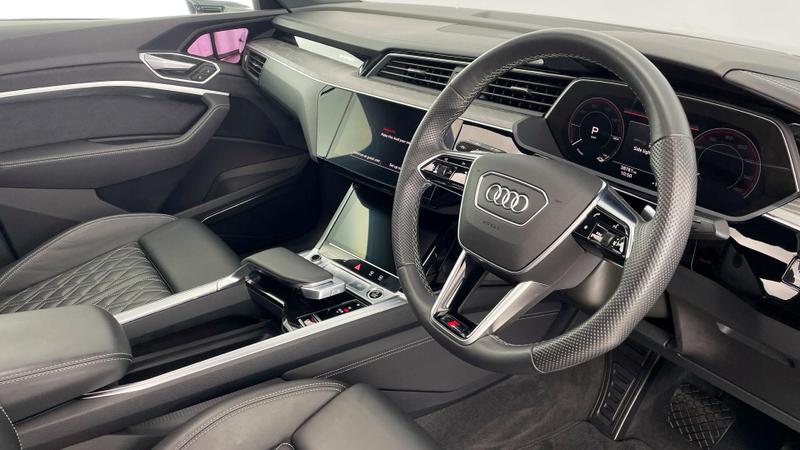 Used Audi e-tron 2022 for sale - 75935159: Photo 6