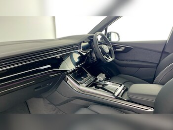 Used Audi Q7 2025 for sale - 77504774: Photo