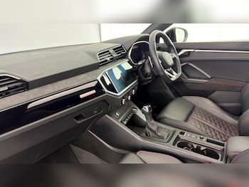 Used Audi RS Q3 2022 for sale - 76847445: Photo