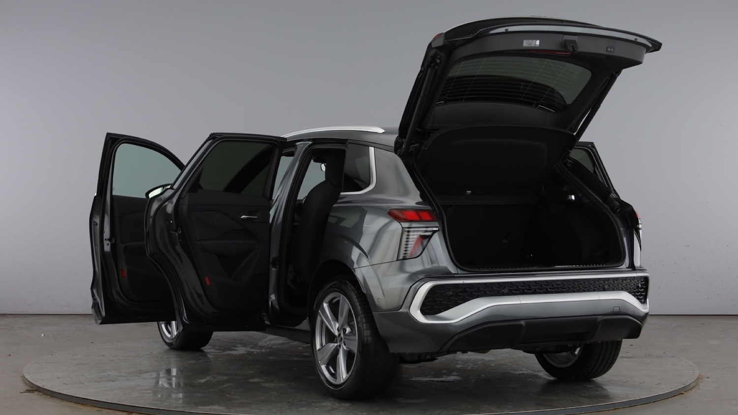 Used Audi Q3 2025 for sale - 77639432: Photo 11