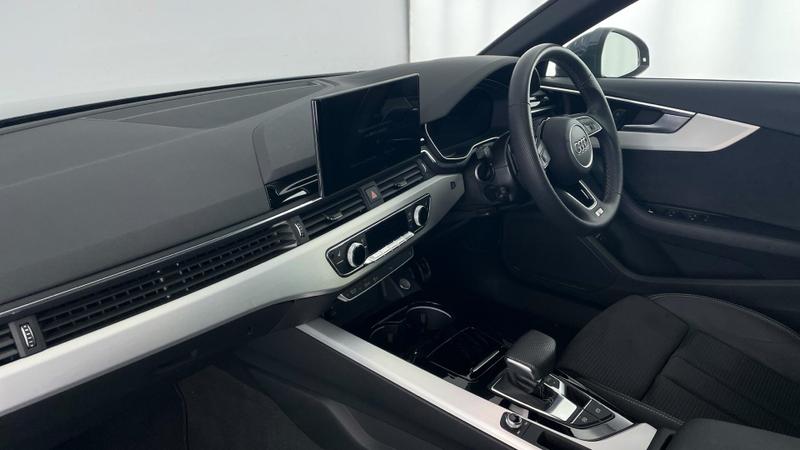 Used Audi A4 2024 for sale - 76664796: Photo 2