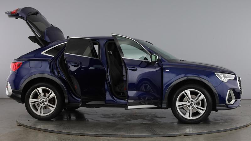 Used Audi Q3 2022 for sale - 76146645: Photo 10