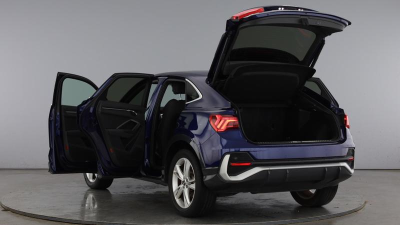 Used Audi Q3 2022 for sale - 76146645: Photo 11