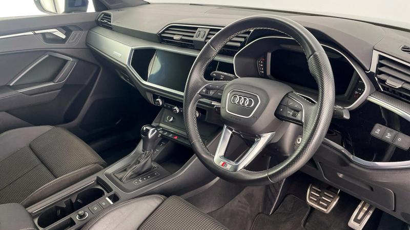 Used Audi Q3 2022 for sale - 76146645: Photo 6