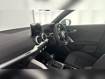 Used Audi Q2 undefined for sale - 78290032: Photo