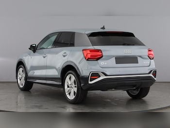 Used Audi Q2 undefined for sale - 78290032: Photo