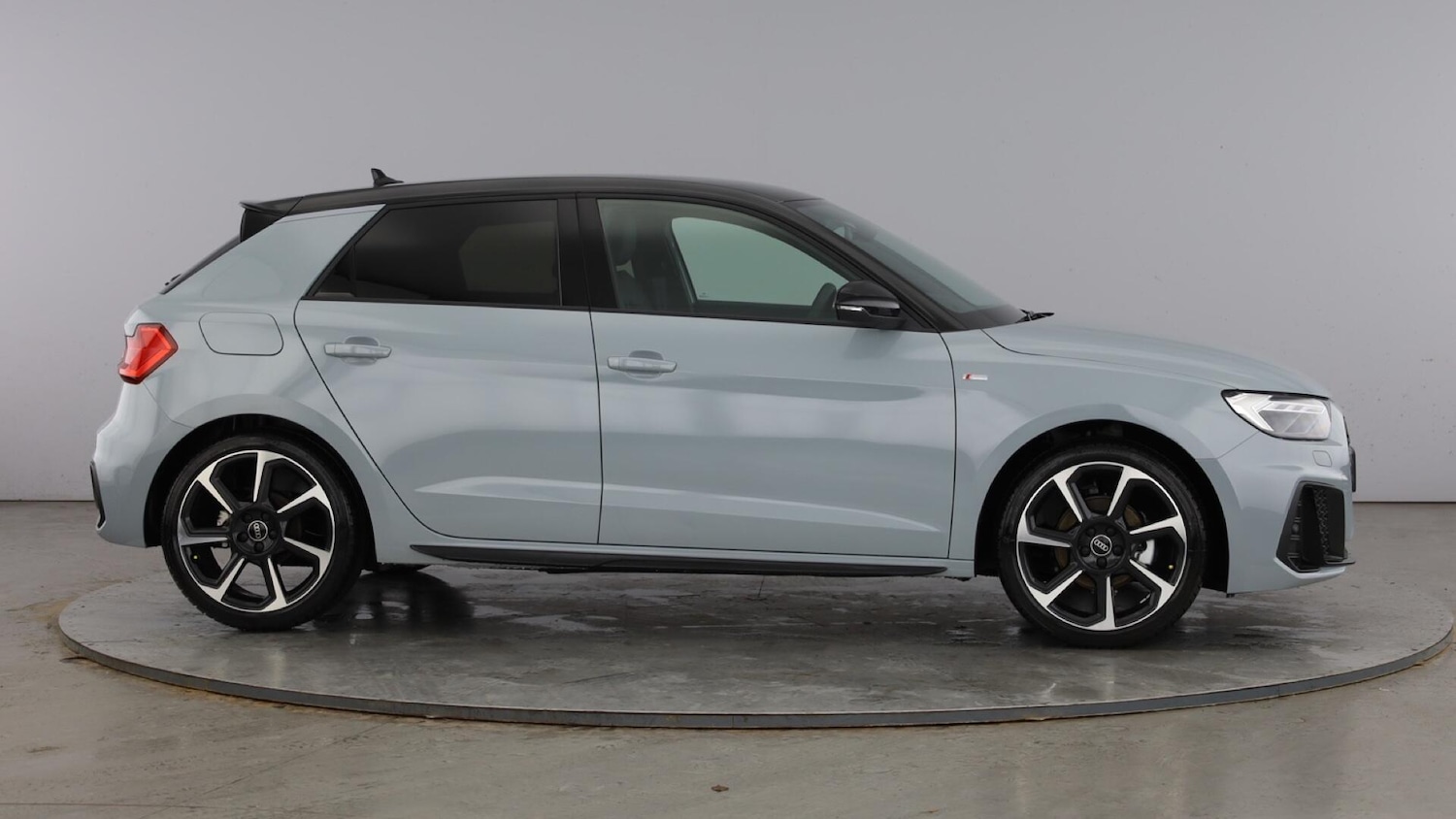 Used Audi A1 for sale - 77603058: Photo 4