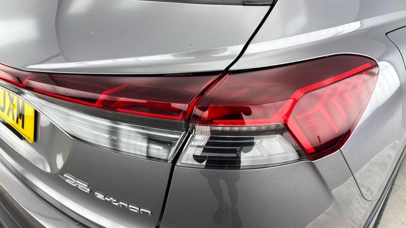 Used Audi Q4 e-tron 2021 for sale - 76519743: Photo 28