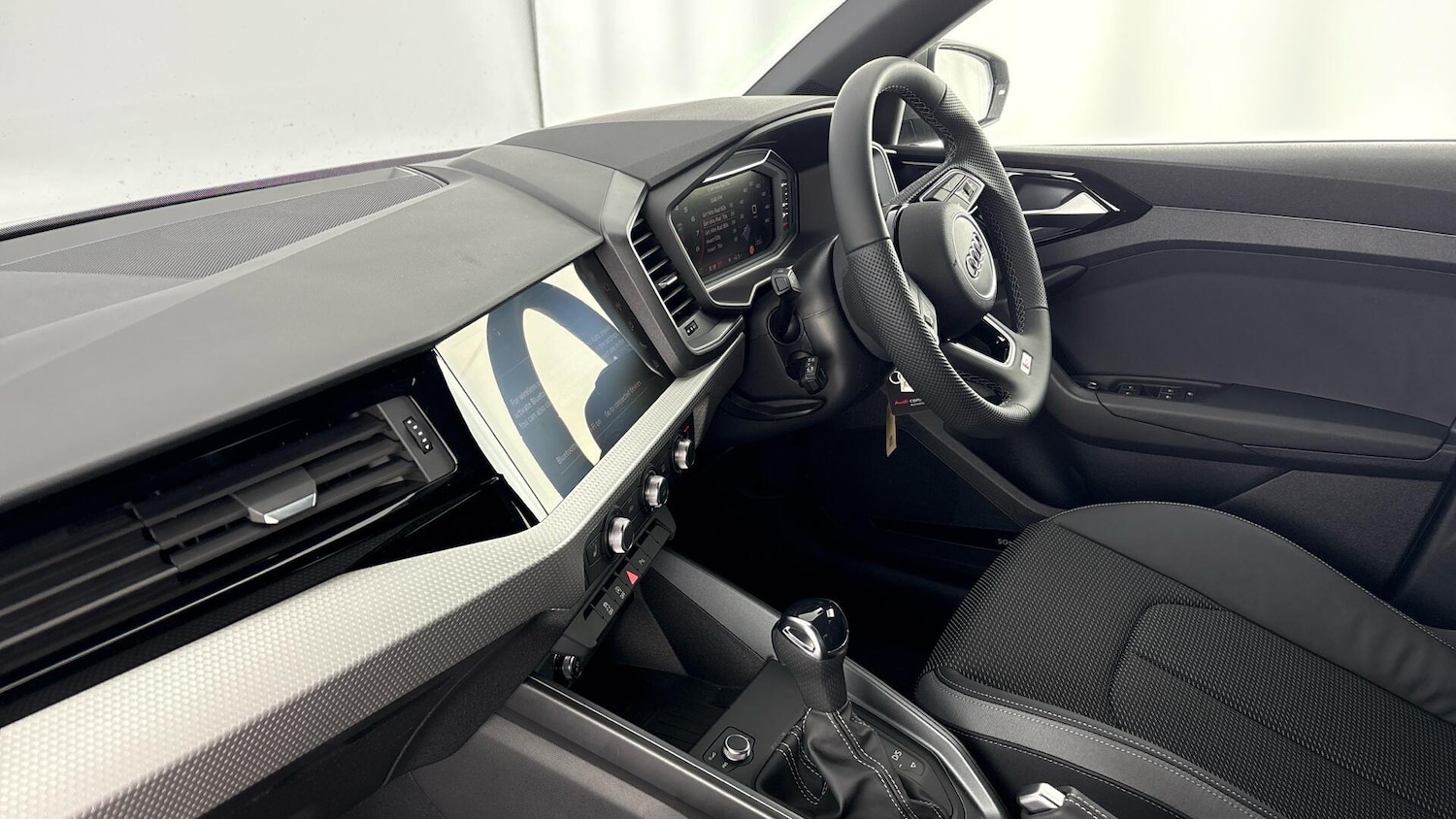 Used Audi A1 for sale - 77504862: Photo 2