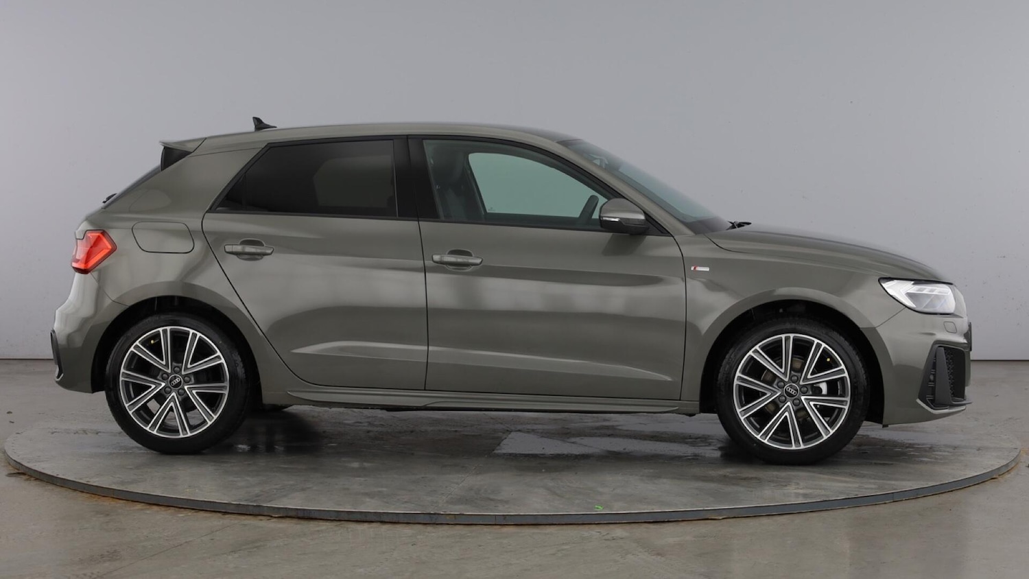 Used Audi A1 for sale - 77504862: Photo 4