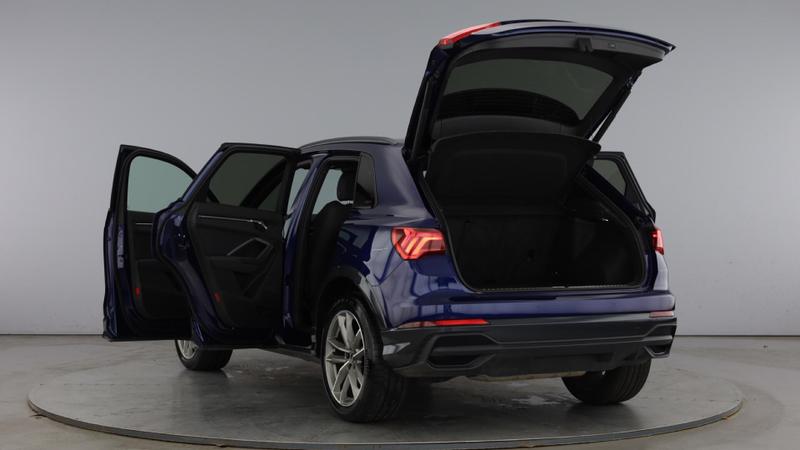 Used Audi Q3 2022 for sale - 76494660: Photo 11