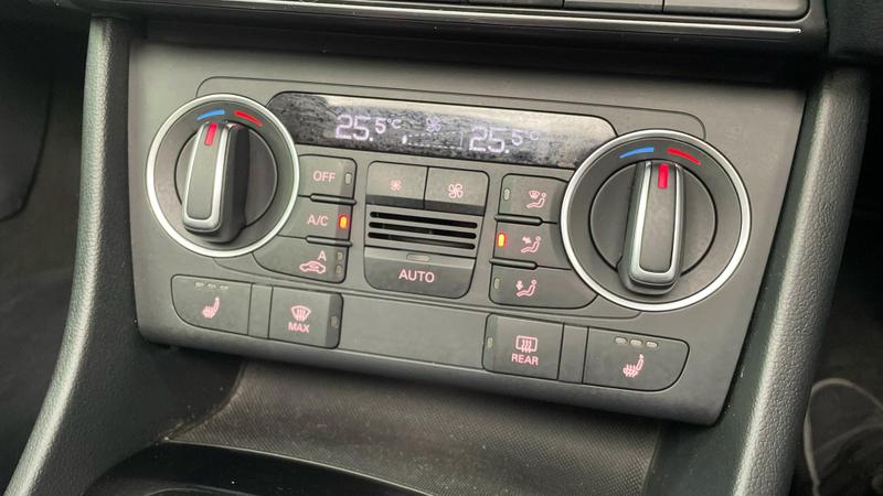 Used Audi Q3 2018 for sale - 76436317: Photo 16