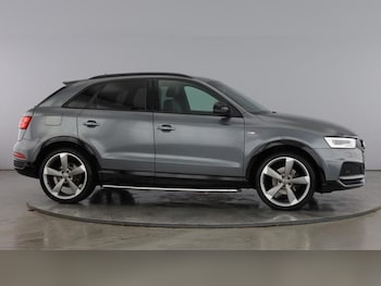 Used Audi Q3 2018 for sale - 76436317: Photo
