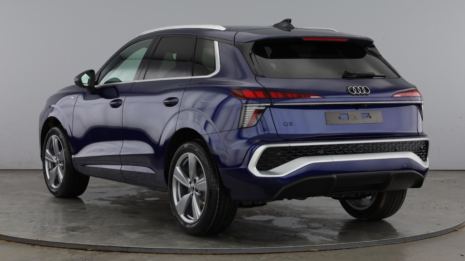 Used Audi Q3 for sale - 77845526: Photo 3