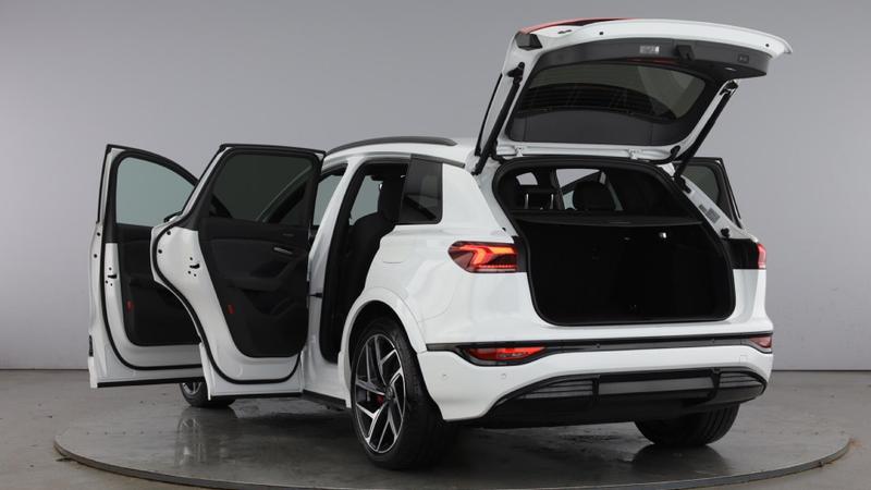 Used Audi Q6 e-tron 2025 for sale - 75766960: Photo 11