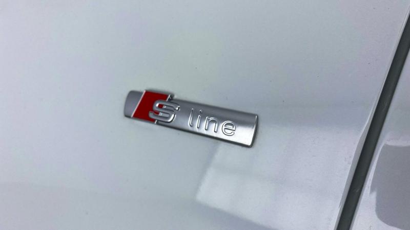 Used Audi Q6 e-tron 2025 for sale - 75766960: Photo 46