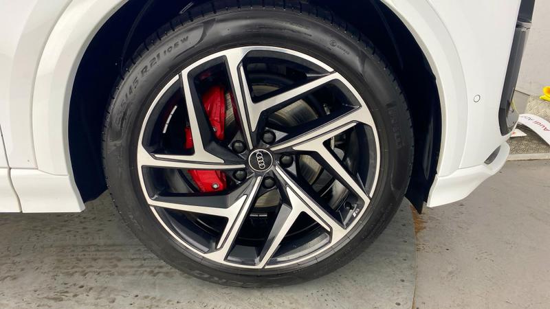 Used Audi Q6 e-tron 2025 for sale - 75766960: Photo 5