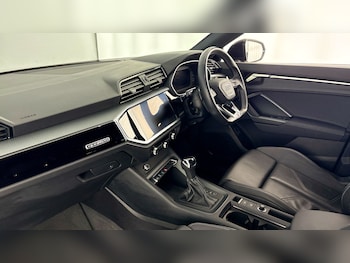 Used Audi Q3 2023 for sale - 79283583: Photo