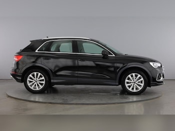 Used Audi Q3 2025 for sale - 76858786: Photo