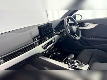 Used Audi A4 2023 for sale - 78183156: Photo