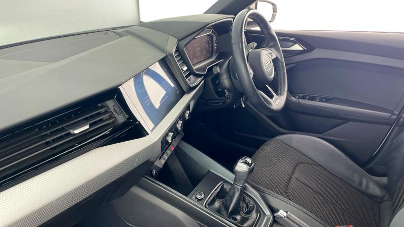 Used Audi A1 2022 for sale - 76844917: Photo 2