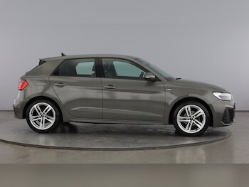 Used Audi A1 2022 for sale - 77709135: Photo