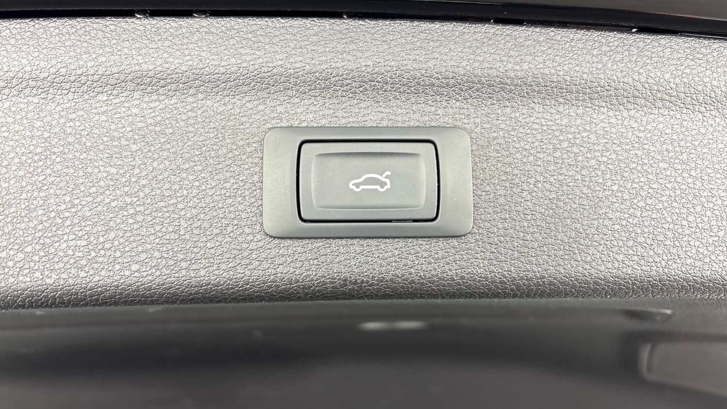 Used Audi Q3 2022 for sale - 78053683: Photo 32