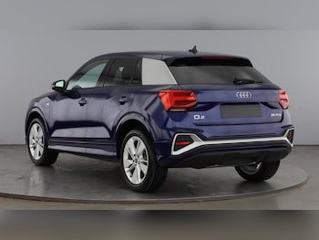 Used Audi Q2 undefined for sale - 79111783: Photo